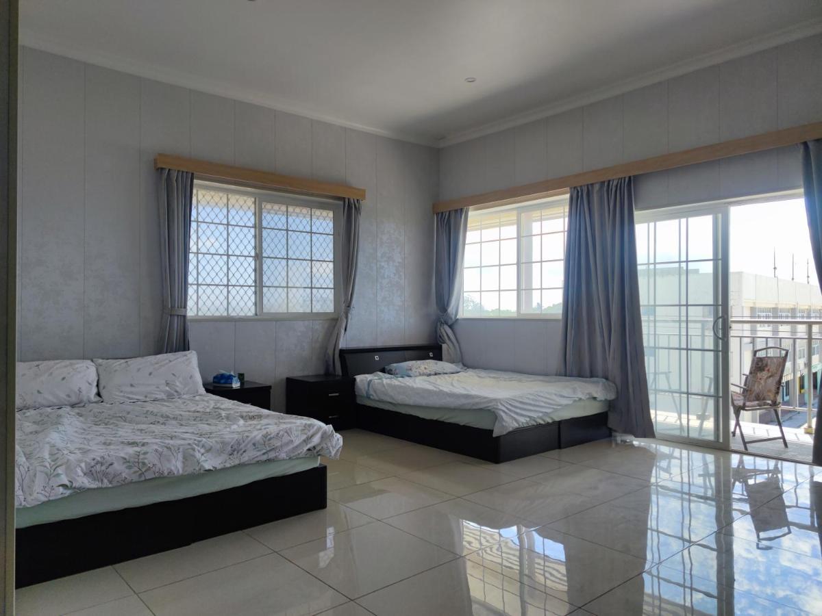 Dupincia Lodge Нукуалофа Екстер'єр фото